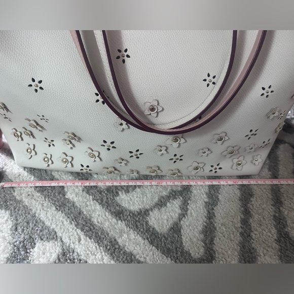 Coach Floral Tote Bag - Picture 11 of 11